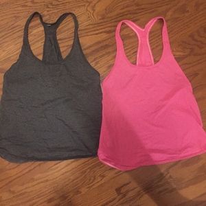 LULULEMON Sz 6 Tank Tops Lot of 2 EUC
